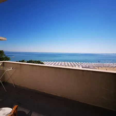 Apartment Azur *