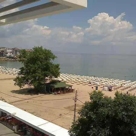 Apartment Azur *