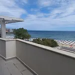 Apartment Azur *