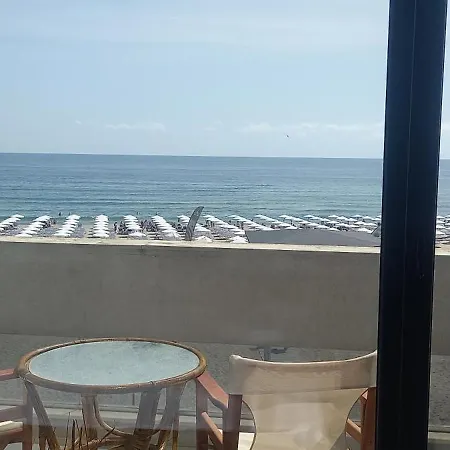 蓝色海岸公寓 * 索佐波尔