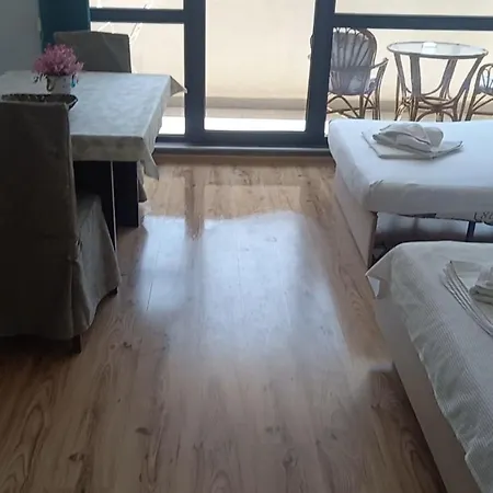 아파트 Azur 소조폴